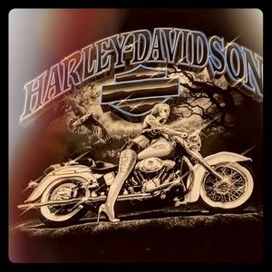 Black Harley Davidson